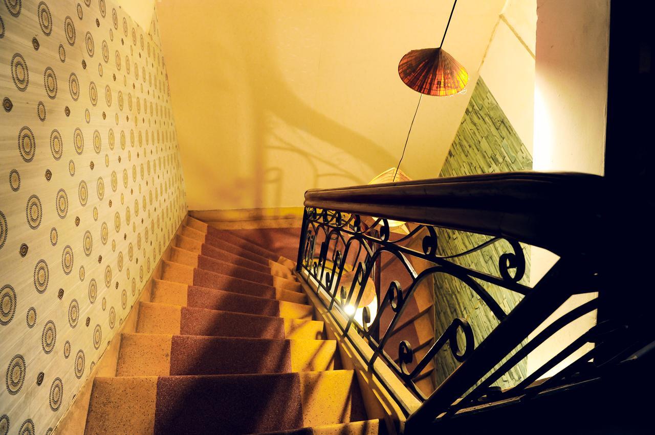 Queen Homestay フエ エクステリア 写真