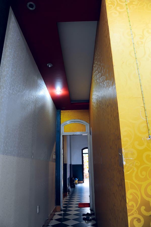 Queen Homestay フエ エクステリア 写真